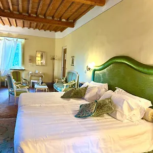 La Dogana Di Charme - Historic With A Beautiful Garden 2*, Lucca Italië